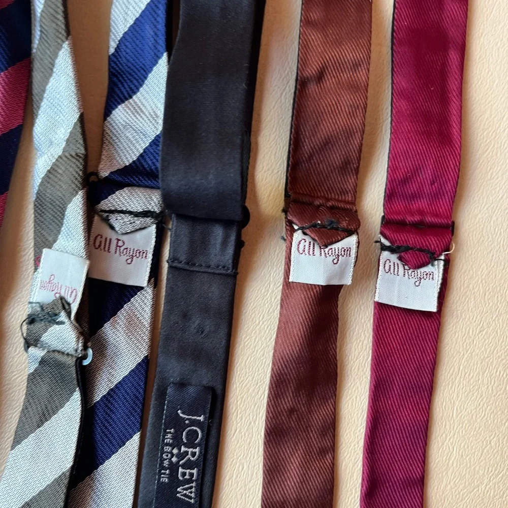 Lot of Eight Vintage Bow Ties